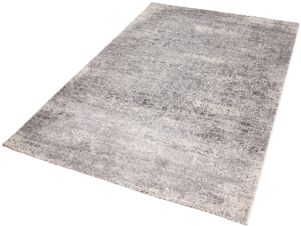 Celine Grey and Ivory Cream Distressed Traditonal Rug