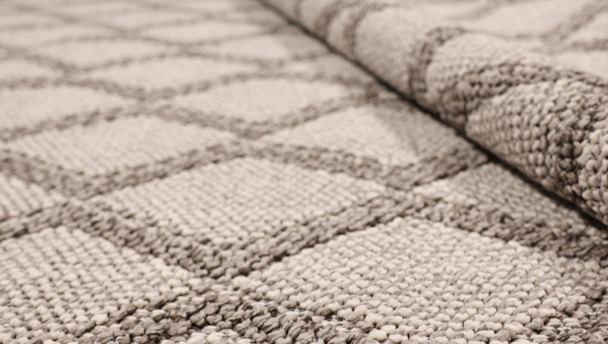 NOVA Grey and Cream Diamond Flatweave Rug