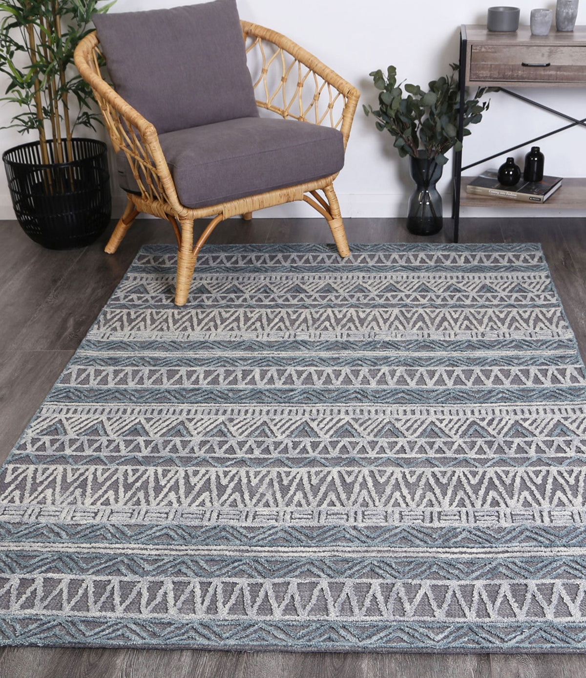 Marbella Cazorla Charcoal Contemporary Rug