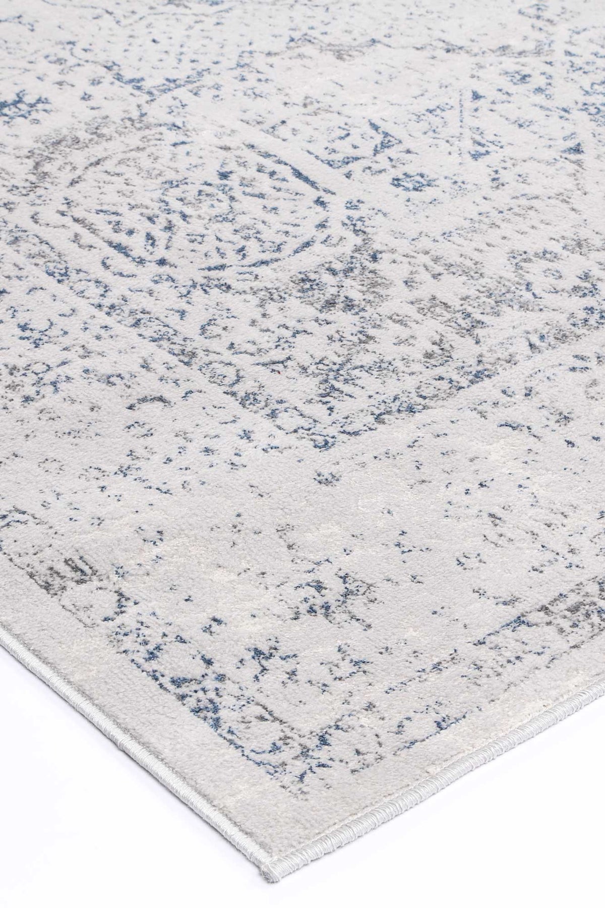 Porto Luna Cream &amp; Blue Traditional Rug