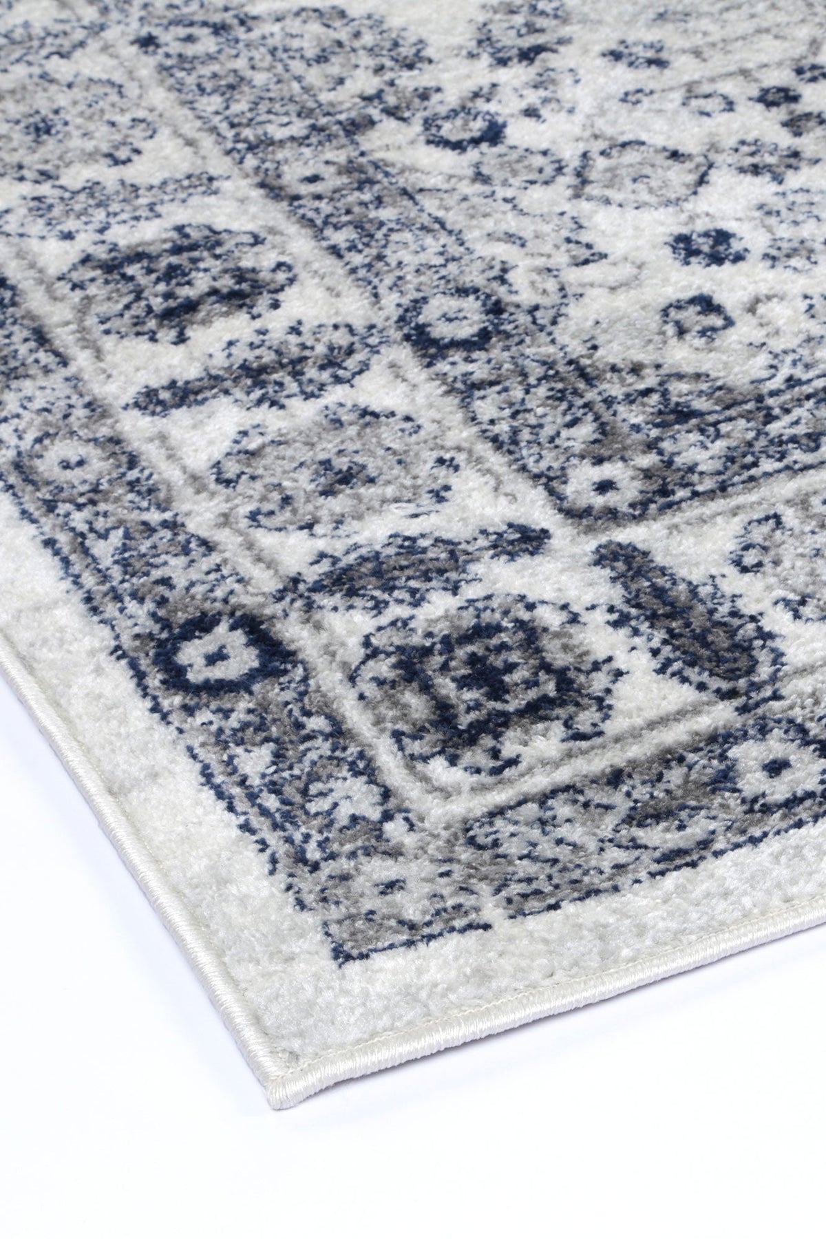 Provence Marseille Ivory &amp; Blue Traditional Rug