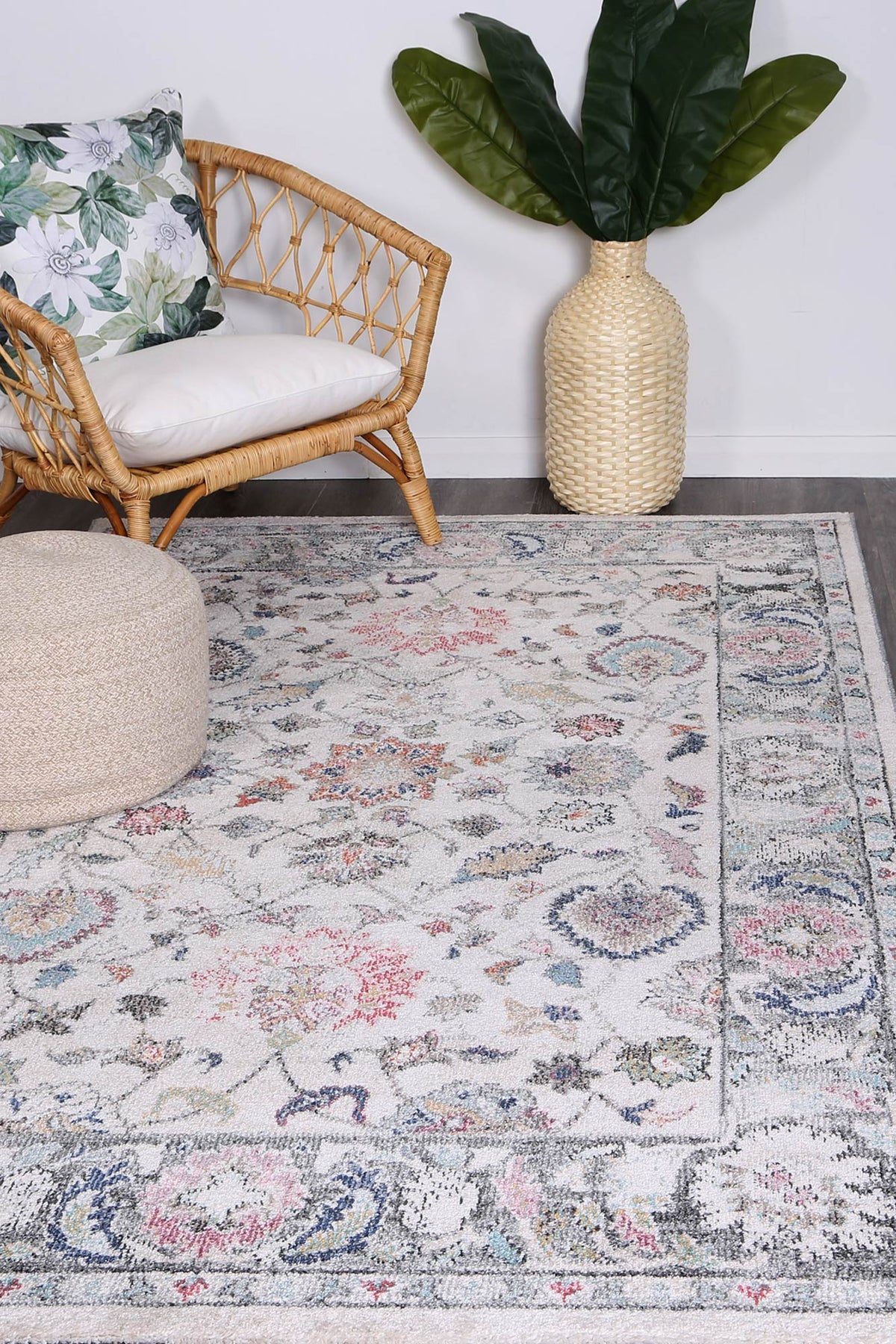 Salsa Crystal Transitional Cream Rug