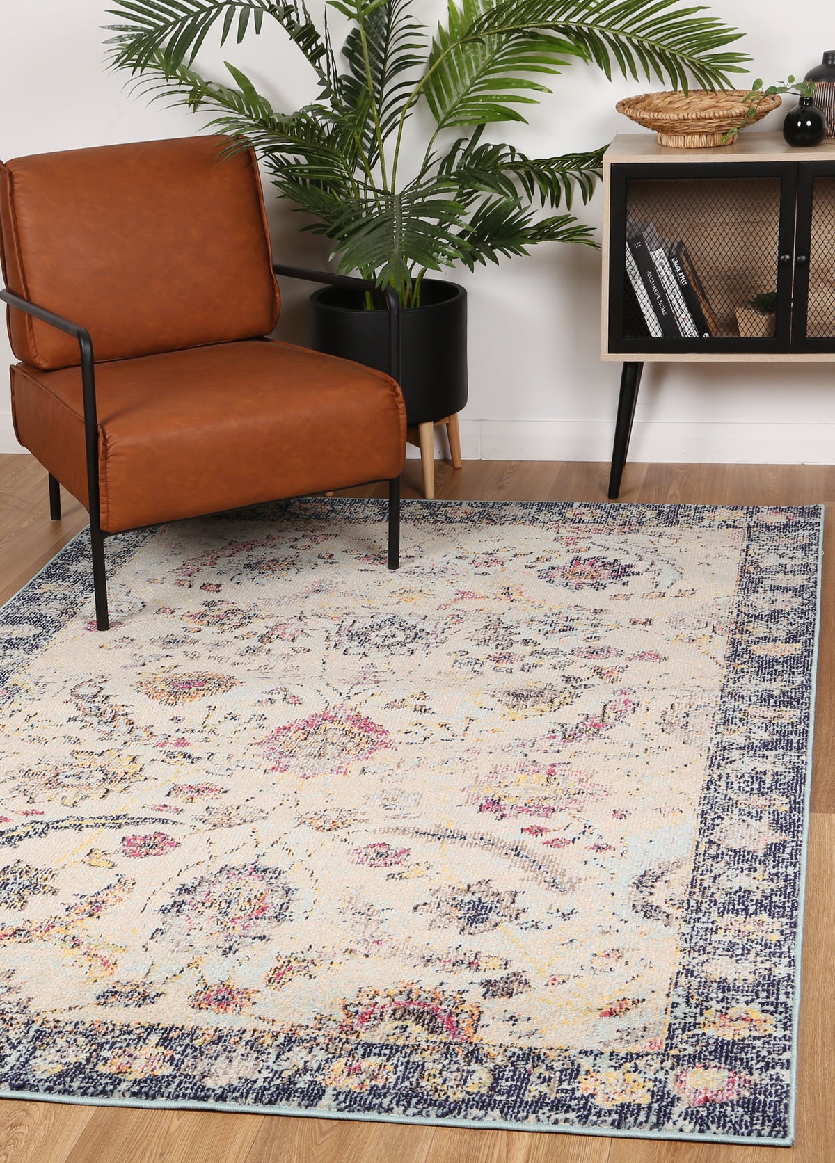 Tulin Royal Cream &amp; Navy Transitional Rug